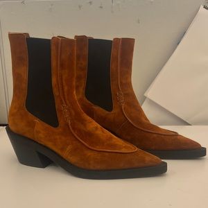 KHAITE CHARLESTON CHELSEA BOOT